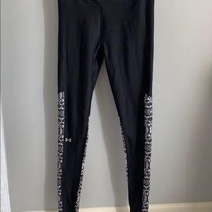 Under armour compression leggings